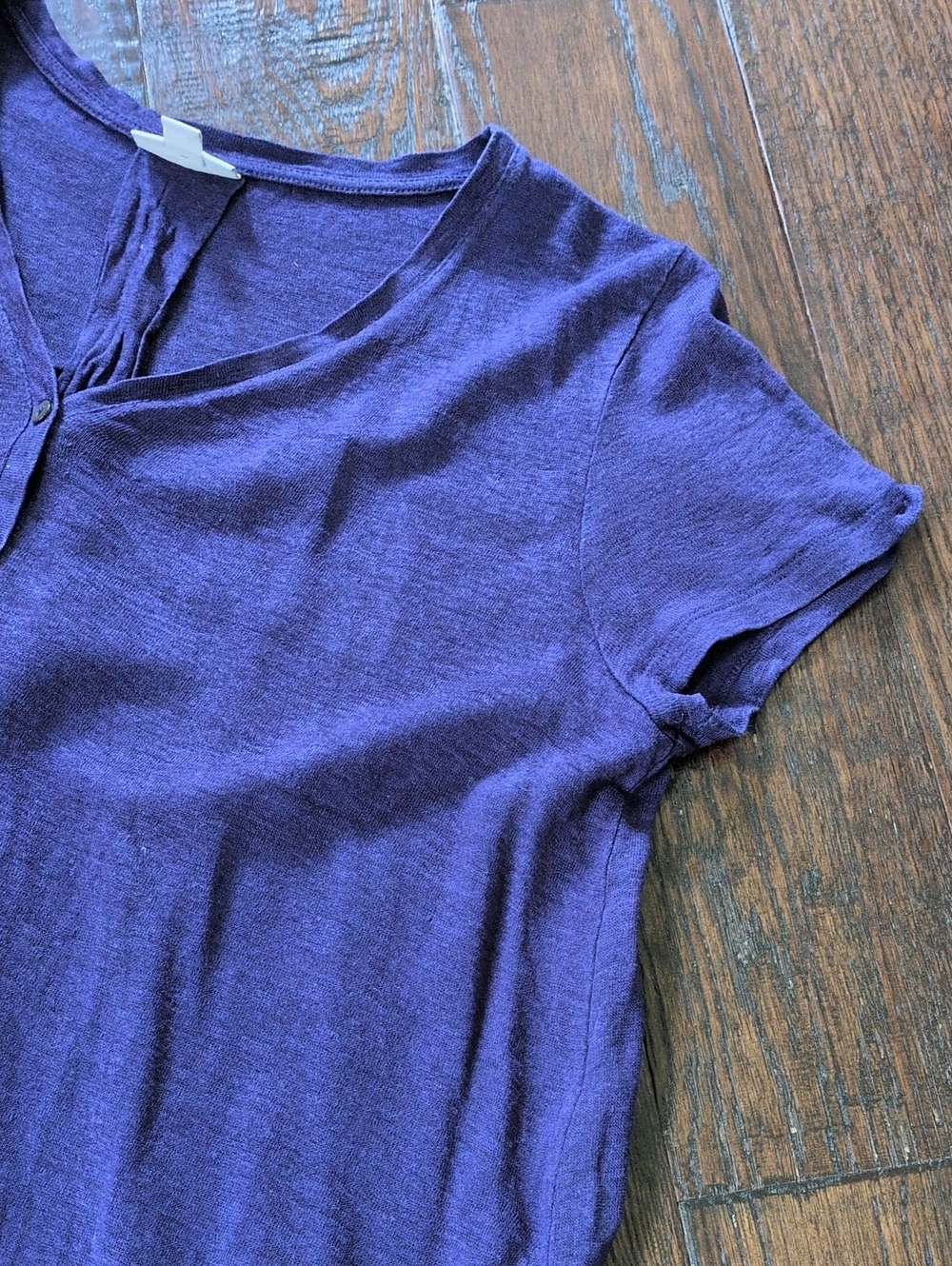 J. JILL I Lightweight Short Sleeve Linen Henley Top in Deep Purple Blue, M - Picture 3 of 10